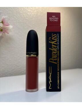New M·A·C Powder Kiss Lip + Cheek Mousse -991 Devoted to Chili